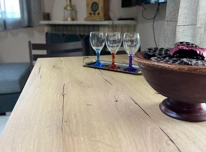 Diamantoula ネア・スキオニ